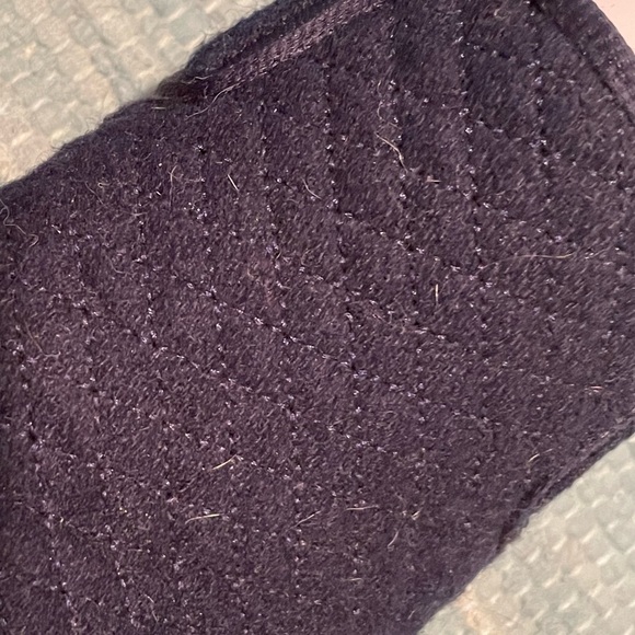 Dr. Scholls women’s Madison Slip On Sneaker. Navy. Size 8 - Picture 2 of 8